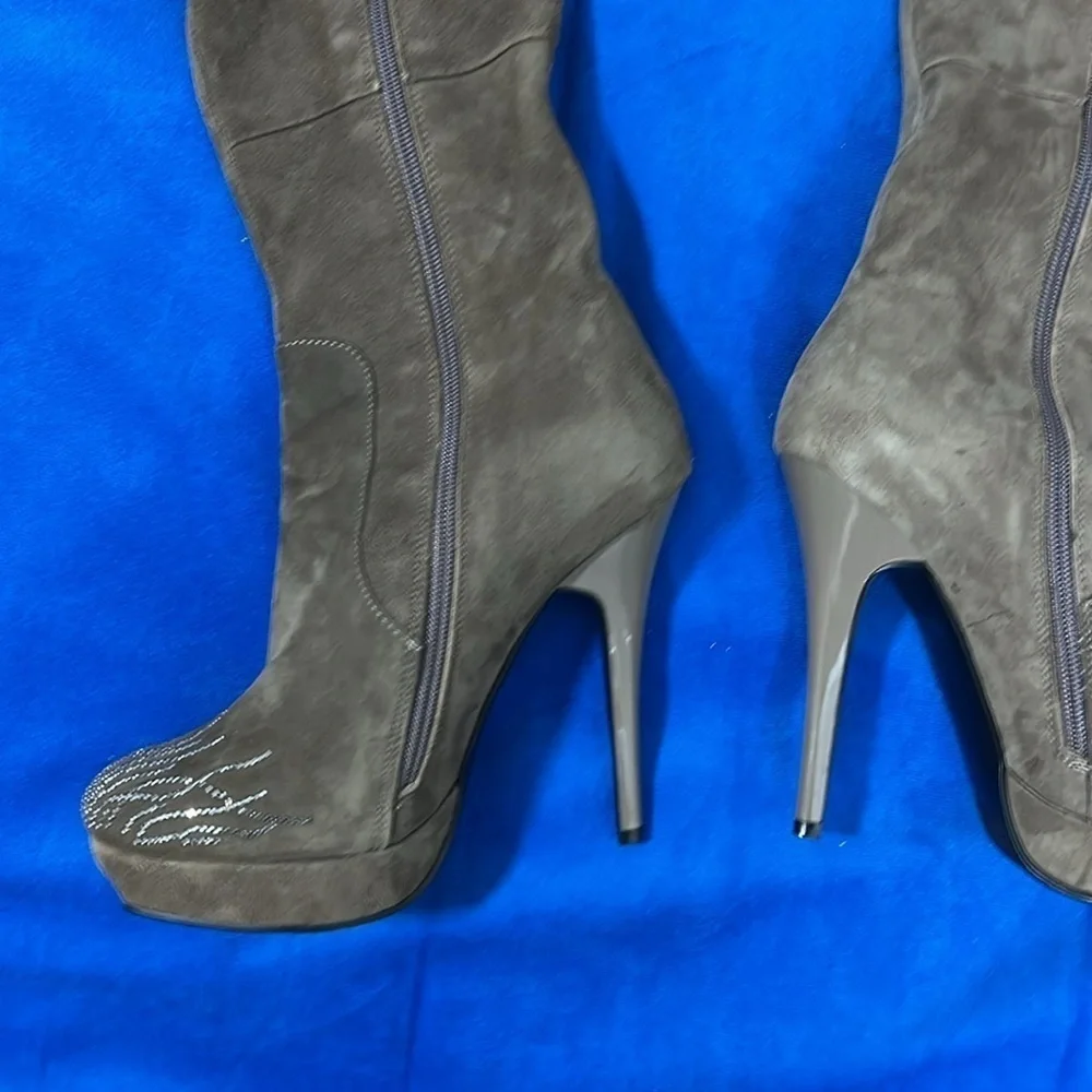 ⭐️ Sexy Knee-high platform boots with sparkle design- size 38 - Picture 8 of 15